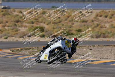 media/Oct-08-2023-CVMA (Sun) [[dbfe88ae3c]]/Race 3 Amateur Supersport Middleweight/